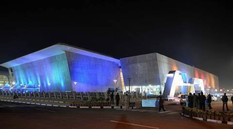 પ્રદર્શનમાં સલામતી અને સુરક્ષા માટે ખાસ કાળજી રાખવામાં આવી છે તેમ જ કંટ્રોલ રૂમ્સ, કોન્ફરન્સ રૂમ્સ, ફૂડ કોર્ટસ, સી.સી.ટી.વી., રજિસ્ટ્રેશન, ઇન્ફર્મેશન સેન્ટર સહિતની સુવિધાઓ ઉપલબ્ધ કરાઇ છે.