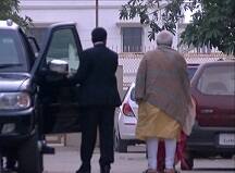 મોદીએ હીરાબાને મળવા પોતાનો વરસો જૂનો ક્યો નિયમ તોડ્યો ? માતા સાથે બેસીને શું નાસ્તો પણ કર્યો?