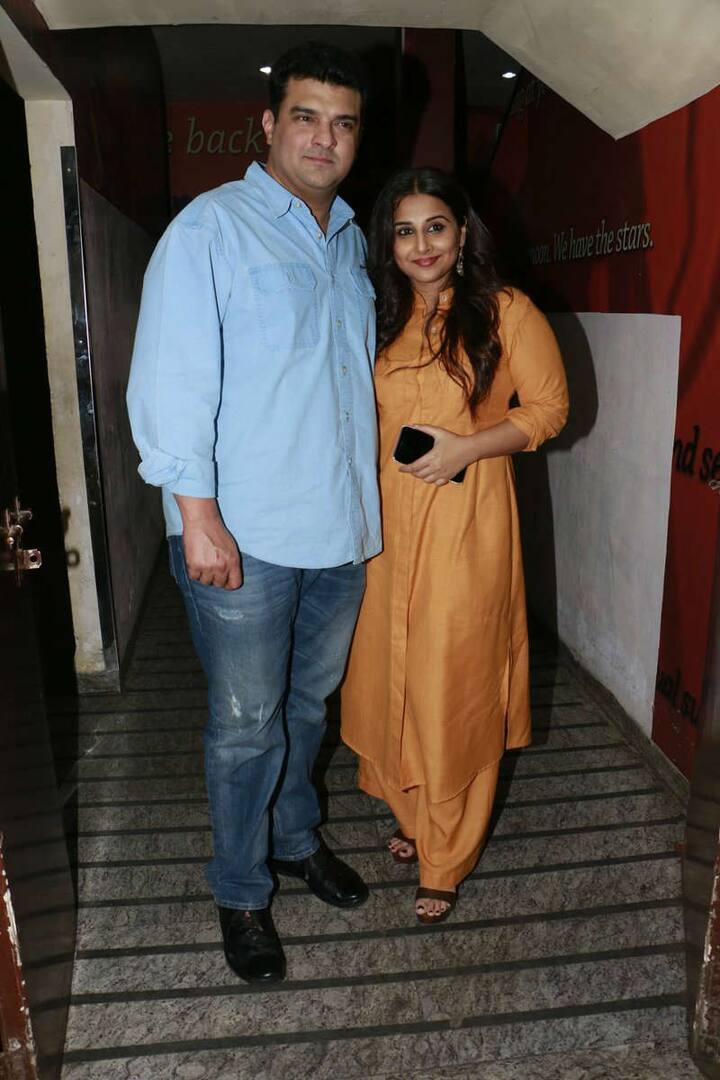 પતિ સિદ્ધાર્થ રોય કપૂર સાથે વિદ્યા 