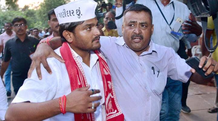 ઉદયપુરના ડાયરામાં ગુજરાતમાંથી પણ મોટી સંખ્યામાં લોકો ભાગ લે તેવી શક્યતા હતી. હાર્દિક રતનપુર બોર્ડરથી ગુજરાતમાં પ્રવેશે ત્યારે આ લોકો હાર્દિક સાથે આવે અને ગુજરાતમાં હાર્દિક પટેલના આગમન પ્રસંગે મોટી સંખ્યામાં લોકોને ખડકવાની યોજના હતી પણ પોલીસે તે યોજનાને નિષ્ફળ બનાવવા કમર કસી છે.