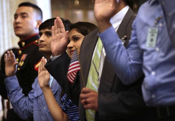 આ ઉપરાંત ટ્રમ્પ બરાક ઓબામાના સંખ્યાબંધ સરકારી ઓર્ડરને રદ કરશે તથા વ્હાઈટ હાઉસના ઓફિશિયલ્સ લોબીઈંગ કરે છે તેના પર પ્રતિબંધ મૂકાશે. અમેરિકાની કોંગ્રેસના સભ્યો બે વારથી વધારે વાર ના લડી શકે તેવી મર્યાદા નક્કી કરવામાં આવશે. યુએનના ક્લાઈમેટ ચેંજ પ્રોગ્રામને અપાતી અમેરિકન મદદ પણ બંધ કરાશે.