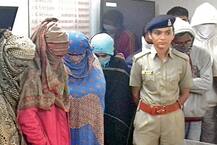 આણંદઃ NRIની દારૂ પાર્ટી, અમદાવાદ-વડોદરાની પાંચ યુવતીઓ સહિત 11 પકડાયા