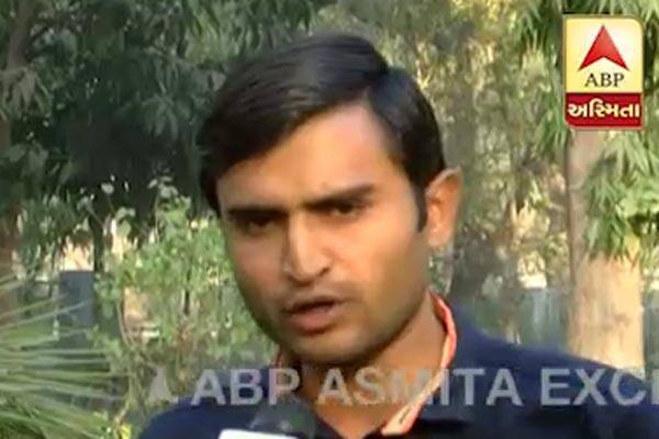 આ જાહેરાતના કારણે ફિક્સ પગારદારોમાં ઉત્સાહનો માહોલ છે. ફિક્સ પગાર માટે લડત ચલાવી રહેલા પ્રવીણ રામે પણ સરકારના આ નિર્ણયને આવકાર્યો છે. વર્ગ 4ના કર્મચારીઓને 10500 રૂપિયા ઉચક ચુકવવામાં આવતાં હતા. જેમાં 63 ટકા વધારો કરી હવે 16224 પગાર કરી દેવામાં આવ્યો છે.