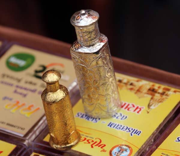 અરબી સમુદ્ર, પ્રશાંત મહાસાગર, હિન્દ સાગર સહિતના સમુદ્રોના જળ પણ હવન માટે લવાયા છે. સૌરાષ્ટ્રના અલગ અલગ વિસ્તારના ૧૦૮ કૂવાનું પાણી પણ લાવીને હવન વિધિમાં ઉપયોગમાં લેવાશે.