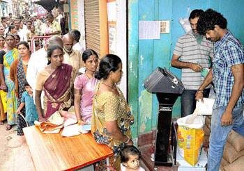 Ration Card: सरकार दे रही है रियायती दरों पर राशन, ऑनलाइन राशन कार्ड बनवाकर ऐसे लें फायदा Want to make Ration Card online, here is the full process Ration Card: सरकार दे रही है रियायती दरों पर राशन, ऑनलाइन राशन कार्ड बनवाकर ऐसे लें फायदा