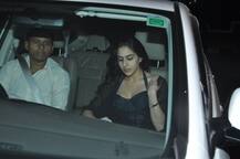 Pics: સૈફ અને કરિના સાથે દિકરી સારાએ લીધુ ડિનર, આવો હતો અંદાજ