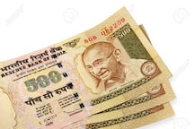 અમદાવાદઃ 7.90 લાખ રૂપિયાની જૂની નોટ સાથે એક શખ્સ ઝડપાયો, 25 ટકા કમિશનથી બદલી આપતો નોટ