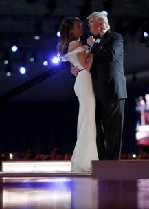 ડોનાલ્ડ અને મેલાનિયા ટ્રંપના પહેલા બૉલ ડાંસમાં આવો હતો માહોલ, જુઓ તસવીરો