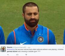 INDvsENG મેચમાં રાષ્ટ્રગાન દરમિયાન ચ્યુંઈગમ ચાવતા પરવેઝ રસૂલ પર ફડક્યા લોકો