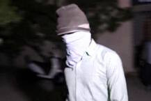 રાજકોટઃ રાતે લેક્ચરર પ્રેમિકાના ઘરમાં ઘૂસી PSIએ મચાવ્યો હંગામો, હાથની નસ કાપી કર્યો આપઘાતનો પ્રયાસ