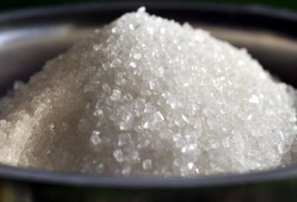 હાલમાં 40 કરોડ બીપીએલ ધારકોને આ સ્કીમ હેઠળ લાભ મળે છે. આ સ્કીમ હેઠલ હાલમાં કુલ 2.7 મિલિયન ટન ખાંડ વેચવામાં આવે છે.