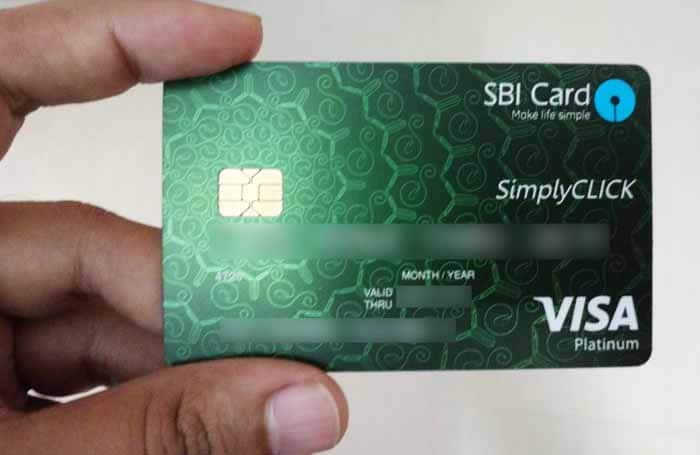 SBI credit card: જો તમે SBI ક્રેડિટ કાર્ડનો ઉપયોગ કરતા હો, તો 1 સપ્ટેમ્બરથી અમલમાં આવતા કેટલાક નવા નિયમો વિશે જાણવું તમારા માટે જરૂરી છે. આ ફેરફારો તમારી ખરીદી અને કાર્ડના લાભો પર સીધી અસર કરશે.