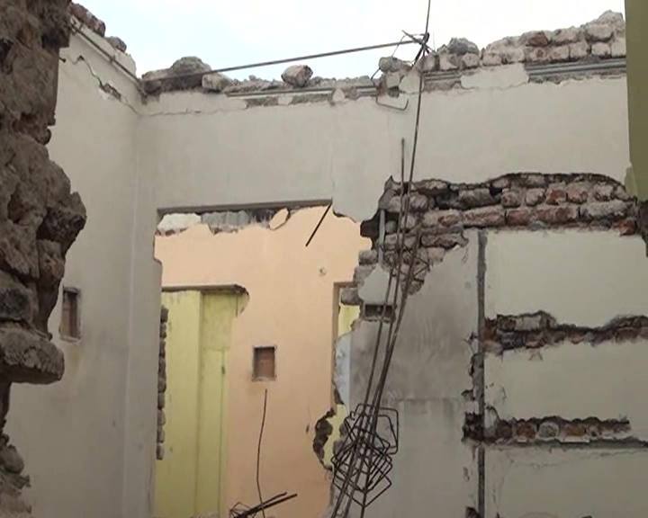 સુરતમાં મકાનનો સ્લેબ તૂટી પડતાં 3ના મોત, 22 ઈજાગ્રસ્ત