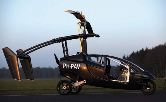 સ્પોર્ટ કાર 6.6 લાખ રૂપિયા આપીને પ્રી બુક કરાવી શકો છે. પાયોનિયરના પ્રી બુકિંગ માટે તમારે 16.70 લાખ રૂપિયા ખર્ચ કરવો પડસે. બુકિંગ માટે આપવામાં આવેલ રૂપિયા નોન રિફંડેબલ હશે.