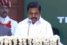 તમિલનાડુના મુખ્યમંત્રી તરીકે પલાનીસામીએ લીધા શપથ, બે મહિનામાં ત્રીજા મુખ્યમંત્રી