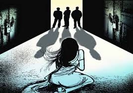 A 16 year old sumuhik dushkarma complaint against three youngster in Surat Surat : 16 વર્ષીય સગીરા પર કોર્પોરેશનના બંધ આવાસમાં 3 યુવકોએ ગુજાર્યુ સામૂહિક દુષ્કર્મ