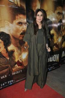 નણદોઈ કુણાલ ખેમુ સાથે કરિનાએ જોયુ ‘રંગૂન’, આવો હતો બેબોનો અંદાજ 