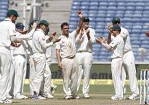 પ્રથમ ટેસ્ટમાં ઓકીફેનો તરખાટ, ઓસ્ટ્રેલિયાએ ભારતને 333 રનથી હરાવ્યું