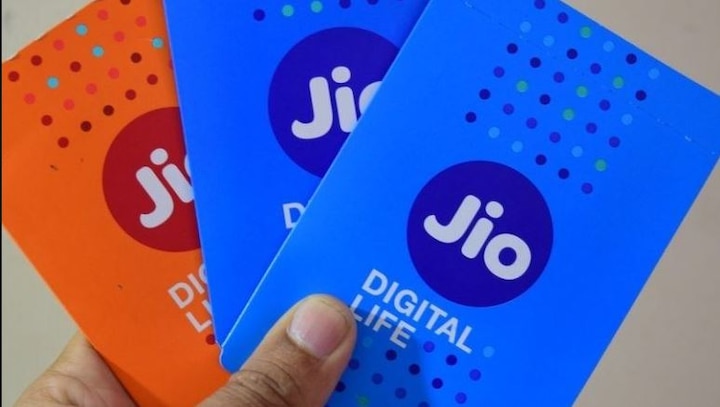 Jio यूजर्स की बल्ले-बल्ले, मात्र 895 रुपये में 11 महीने की वैलिडिटी, कॉलिंग और डेटा, जानिए