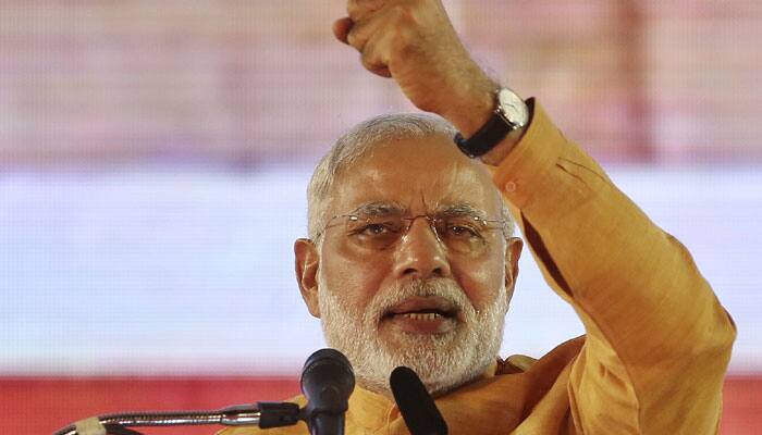 સોમનાથની બેઠક બાદ મોદી ગાંધીનગર પરત ફરશે, જ્યાં મહાત્મા મંદિર ખાતે મહિલા દિવસ નિમિતે રાજ્યની મહિલા સરપંચોનો સમ્મેલન આયોજીત કરવામાં આવ્યું છે, જેને પીએમ મોદી સંબોધન કરશે. ત્યારબાદ આશરે સાંજે 6 વાગ્યે પીએમ મોદી દિલ્લી જવા માટે રવાના થશે.