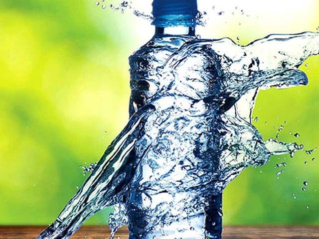 ગયા ઓકટોબરમાં પાસવાને જણાવ્યું હતું કે, એરપોર્ટ, મલ્ટિપ્લેકસ અને હોટેલ જેવા સ્થળોએ એમઆરપીથી ઉંચા ભાવે પેકેજ્ડ વોટર અને સોફટ ડ્રિન્કસના વેચાણ કરનાર સામે દંડ અને જેલ સહિતના કડક પગલા લેવામાં આવશે.