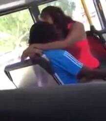 બસમાં મુસાફરોની હાજરીમાં કપલે કરી સેક્સલીલા, વીડિયો થયો વાયરલ