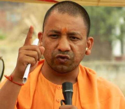 ‘કિસી ગુંડે કો CM બનાયા જા સકતા હૈ તો દાઉદ CBI કા ડિરેક્ટર હોના ચાહિયે’, યોગી વિશે કઈ ફિલ્મી હસ્તીએ કરી આ અને બીજી ગંદી કોમેન્ટ? ‘કિસી ગુંડે કો CM બનાયા જા સકતા હૈ તો દાઉદ CBI કા ડિરેક્ટર હોના ચાહિયે’, યોગી વિશે કઈ ફિલ્મી હસ્તીએ કરી આ અને બીજી ગંદી કોમેન્ટ?