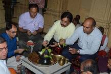 વડોદરા ખાતે હીરો કંપનીએ નવો પ્લાન્ટ શરૂ કરતા પ્રથમ બાઈક સોમનાથ મહાદેવને અર્પણ કર્યું