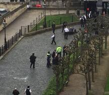 લંડનમાં બ્રિટિશ સંસદની બહાર આતંકવાદી હુમલો, પાંચના મોત, હુમલાખોર ઠાર મરાયો