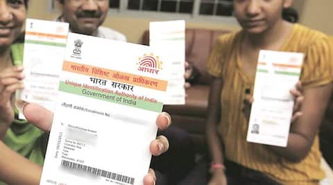 Aadhar Card Center खोलकर करें शानदार कमाई, सरकार नहीं ले रही है कोई फीस- जानें पूरा प्रोसेस