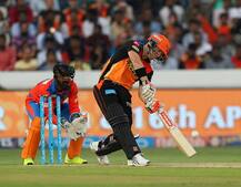 વોર્નરની શાનદાર રમત, હૈદરાબાદે 9 વિકેટે જીત મેળવી