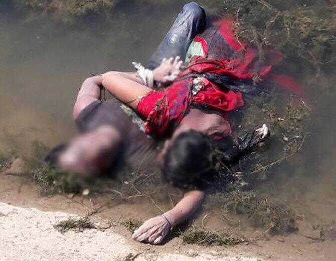 શૈલેષ અને દક્ષાબેન પરિણીત છે. દક્ષાબેનને ચાર વર્ષનો પુત્ર છે. બંને વચ્ચે પ્રેમસંબંધ હતો, પરંતુ સમાજના ડરથી ગત શનિવારે ઘરેથી નિકળી કેનાલમાં ઝંપલાવ્યુ હોવાનું અનુમાન છે. હાલ પોલીસે આ અંગે અકસ્માત મોત દાખલ કરી વધુ તપાસ હાથ ધરી છે. પોલીસે બંનેની લાશને પીએમ માટે મોકલી દીધી છે. 