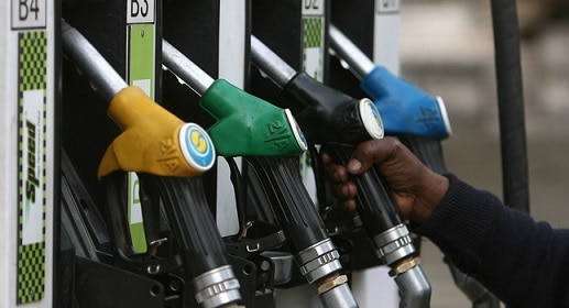 Diesel price increased seventy paise within four days petrol also may be costlier Petrol Diesel Prices: चार दिन में 70 पैसे बढ़े डीजल के दाम, पेट्रोल भी हो सकता है महंगा