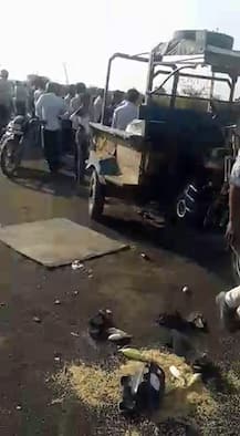 અમરેલીઃ કાર અને છકડો રિક્ષા વચ્ચે અકસ્માત, બેના મોત, સાતથી વધુ ઘાયલ