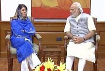 J&K: મહેબૂબા મુફ્તીએ PM મોદી સાથે કરી મુલાકાત, રાજ્યની સ્થિતિ અંગે થઈ ચર્ચા
