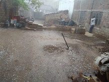 અમરેલી જિલ્લામાં વાતાવરણમાં અચાનક પલટો, લિલિયામાં કરા સાથે કમોસમી વરસાદ