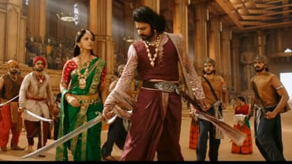 ટ્રેડ એનાલિસ્ટના આંકડાઓ પ્રમાણે, પ્રથમ દિવસે જ બાહુબલી 2નો વર્લ્ડ ગ્રોસ કલેક્શન 201 કરોડ રૂપિયા હોઇ શકે છે. ફિલ્મ 3 દિવસમાં ફક્ત ભારતમાં જ 500 કરોડ રૂપિયાનો આંકડો પાર કરી શકે છે. 