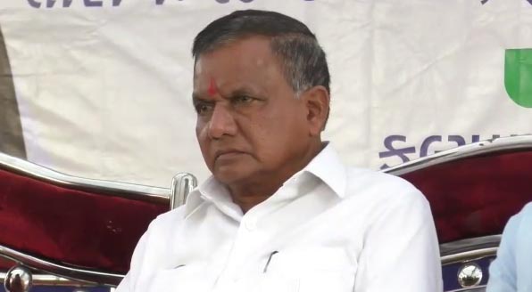 ગુજરાત BJP સાંસદનો દાવોઃ મને ડ્રગ્સ આપી બેભાન કરી અશ્લીલ વીડિયો ઉતાર્યો ને 5 કરોડ માંગ્યા, જાણો વિગત