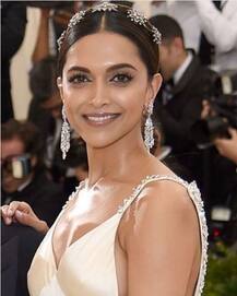 MET GALA 2017: દિપીકાની વ્હાઈટ ગાઉનમાં આવી હતી અદા, જુઓ તસવીરો 