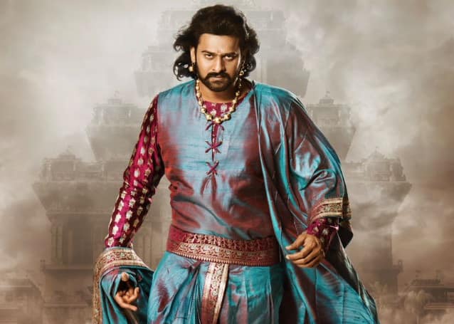  આઈબીટાઈમ્સના અહેવાલ અનુસાર તેમણે લખ્યું, બાહુબલી-3ને લઈને અનેક અફવાઓ ચાલી રહી છે. કહાની બાહુબલી-2માં જ ખત્મ થઈ રહી છે. તેને આગળ ખેંચવામાં નહીં આવે. પરંતુ બાહુબલીની દુનિયા પોતાની અલગ રીતે આગળ વધશે. તેના વિશે યોગ્ય સમયે જણાવીશ. અફવાઓ પર વિશ્વાસ ન કરો. માત્ર હું જ જાણું છું કે આગળ શું થવાનું છે.