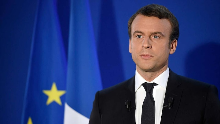 फ्रांस के राष्ट्रपति इमैनुअल मैक्रों को एक शख्स ने मारा थप्पड़, पुलिस ने दो लोगों को गिरफ्तार