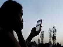 Mobile Tariff Hike: जुलाई से बढ़ सकता है मोबाइल का खर्च, टेलीकॉम कंपनियां फिर महंगा कर सकती हैं  टैरिफ