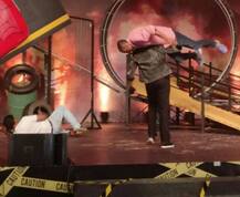 IN PICS: \'ખતરો કે ખેલાડી\' સીઝન 8 લોન્ચ દરમિયાન રોહિત શેટ્ટીની સાથે સ્ટેજ પર નજર આવ્યા તમામ કન્ટેસ્ટન્ટ