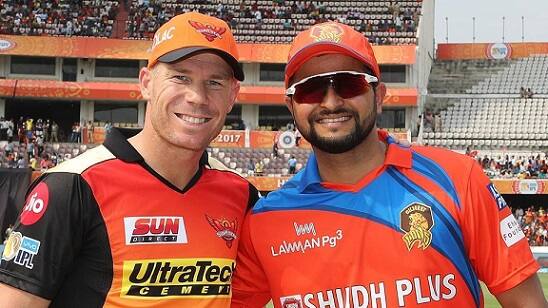 IPL-10માં પોતાની દમદાર બેટિંગથી ધમાલ મચાવનારા ડેવિડ વોર્નર હાલ સૌથી વધુ રન કરીને ઓરેન્જ કેપ હોલ્ડર છે. પરંતુ વોર્નરના ચાહકોને એ જાણીને આંચકો લાગી શકે છે કે માત્ર વોર્નર નહીં પરંતુ સ્ટીવ સ્મિથ તથા પેટ કમિન્સ પણ આવતા વર્ષની IPLમાં નહીં દેખાય. રિપોર્ટમાં દાવો કરવામાં આવ્યો છે કે ક્રિકેટ ઓસ્ટ્રેલિયાના કાર્યકારી મહાપ્રબંધક પૈટ હાવર્ડે એવા પ્રકારની ઓફર આપી છે જેથી તેમના પ્લેયર્સ રજાઓના દિવસો એટલે કે એપ્રિલ અને મે મહિનામાં પોતાનો થાક દૂર કરી શકે.