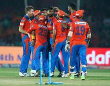 IPL ફિક્સિંગ કાંડઃ સુરેશ રૈનાની કેમ થશે પૂછપરછ ? સીસીટીવીમાં દેખાયેલી ચોથી વ્યક્તિ કોણ?