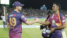 IPL: પૂણેના માલિકે ફરી ધોનીને ઉતારી પાડતી કોમેન્ટ્સ કરી, સ્મિથનાં કર્યા વખાણ, જાણો શું કહ્યું ગોએન્કાએ ?  