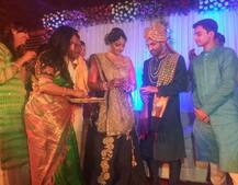 DCP ઉષા રાડાએ સાદાઈથી કર્યાં લગ્ન, દિકરીએ ખવડાવી મીઠાઇ, જુઓ તસવીરો 