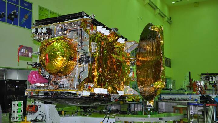 જાણકાર નિષ્ણાતો માની રહ્યા છે કે, અંતરિક્ષ કાર્યક્રમમાં માર્ક ૩ ગેમચેન્જર સાબિત થઇ શકે છે. રોકેટની સાથેસાથે સ્વદેશી ટેકનોલોજીથી ક્રાયોજનિક એન્જિન તૈયાર કરાયું છે. નવા રોકેટની સફળતાથી અંતરિક્ષમાં માનવ મોકલવાની ક્ષમતા હાસલ થઇ શકશે. ભારત દ્વારા એક પછી એક અંતરિક્ષના ક્ષેત્રમાં સફળતા મળી રહી છે. પ્રતિબંધથી વિકસિતને લઇને નિષ્ણાતો પણ આશ્ચર્યચકિત છે.