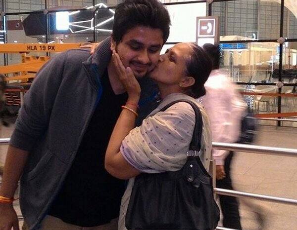 હાર્દિકના પિતા રમેશ ત્રિપાઠીએ જણાવ્યું કે, પ્રકાશ આધારિત લાઇફાઇ ટેકનોલોજીથી સરવર પણ ભૂતકાળ બની જશે. સરવર ડાઉન થઇ ગયું છે કોમ્પ્યુટર ચાલતા નથી, નેટ અટકી ગયું છે જેવી વાત ભાવિ પેઢીના મોઢે સાંભળવા નહીં મળે. તેમને અકલ્પનીય સ્પીડની લાઇફાઇમાં સુવિધા મળશે.નવી પેઢી વાઇફાઇ વિતેલા જમાનાની જૂની ઘરેડની ટેકનોલોજી હોવાનું જણાવશે.