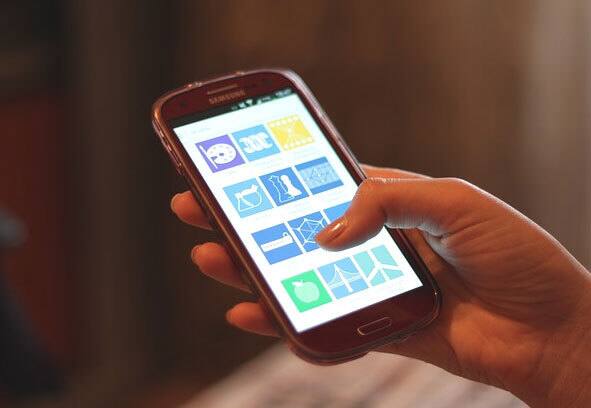 આ એપમાં દર વખતે કોલની સમાપ્તિ પર એક પોપ-અપ નોટિફિકેશન આવશે, જેમાં ગ્રાહકો સાથે કોલની ગુણવત્તા વિશે તેના અનુભવ શેર કરવાનો આગ્રહ કરશે. તેમાં ગ્રાહક સ્ટાર આપીને રેટિંગ આપી શકે છે.